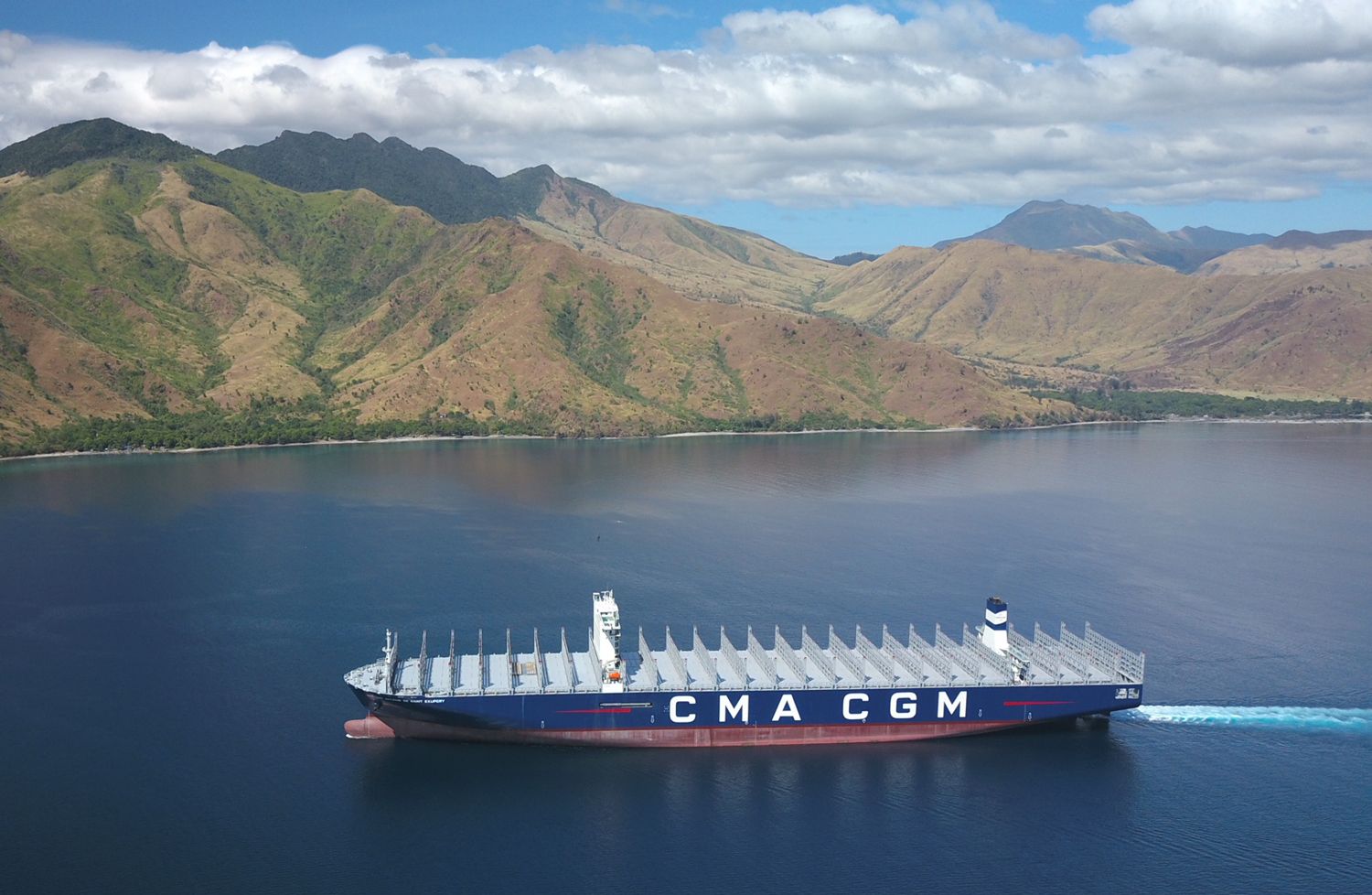 CMA CGM - Fonte identitaire - Laurent Muller, Brand Identity