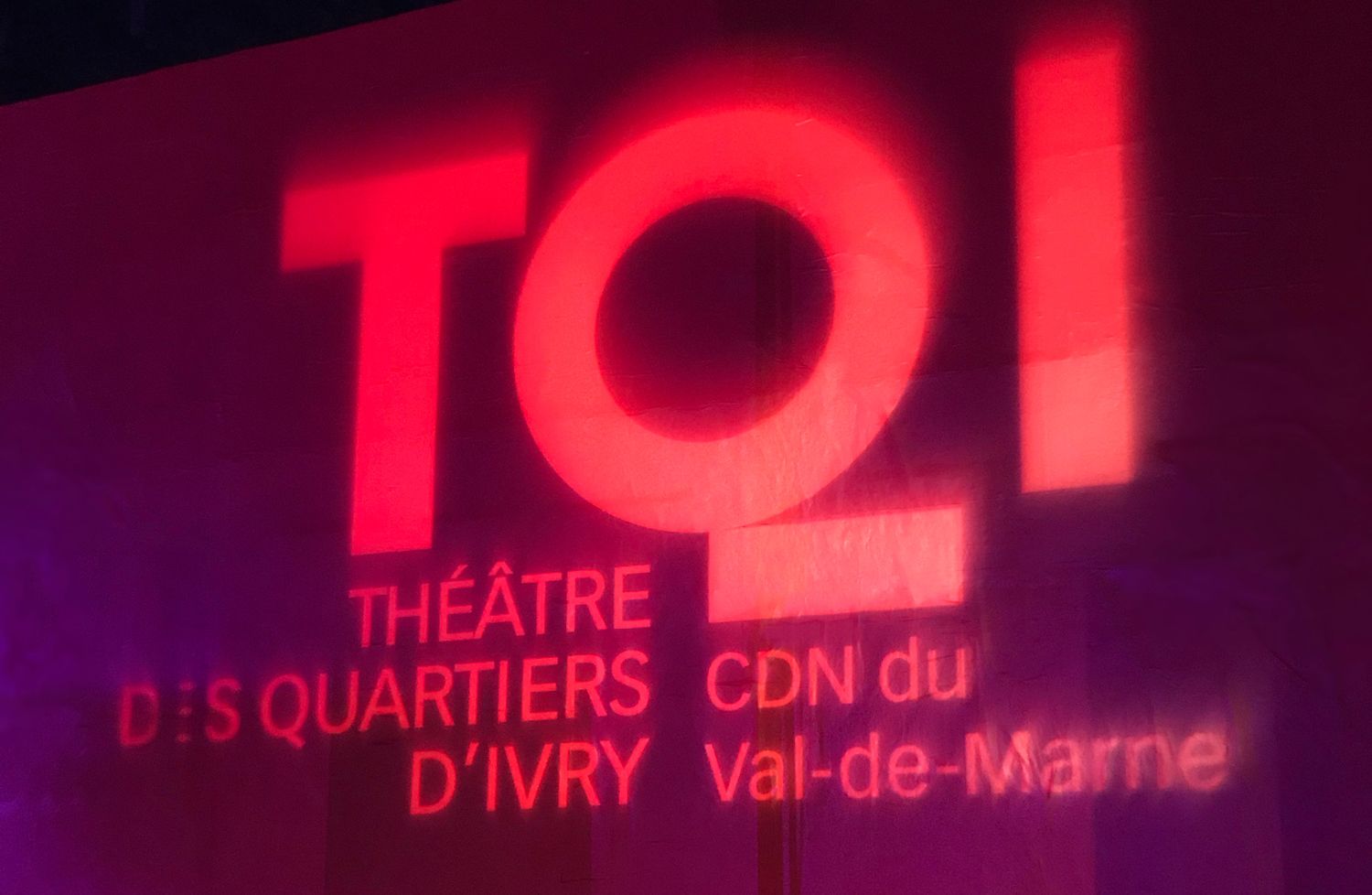 Théâtre des Quartiers d’Ivry - Logotype, territoire, communication, édition, normalisation - Laurent Muller, Brand Identity